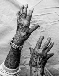 jsmaatpsu-delgandio-inourhands-hands.jpg jsmaatpsu-delgandio-inourhands-hands.jpg